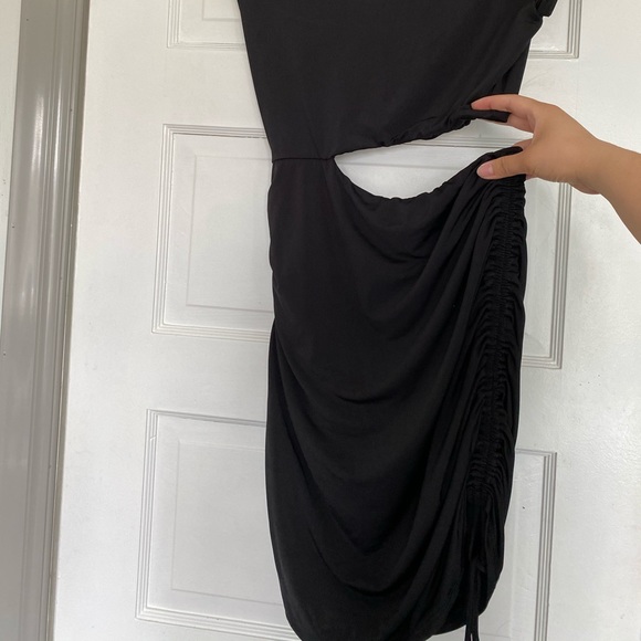 NWOT black dress with ruched side - Picture 2 of 3